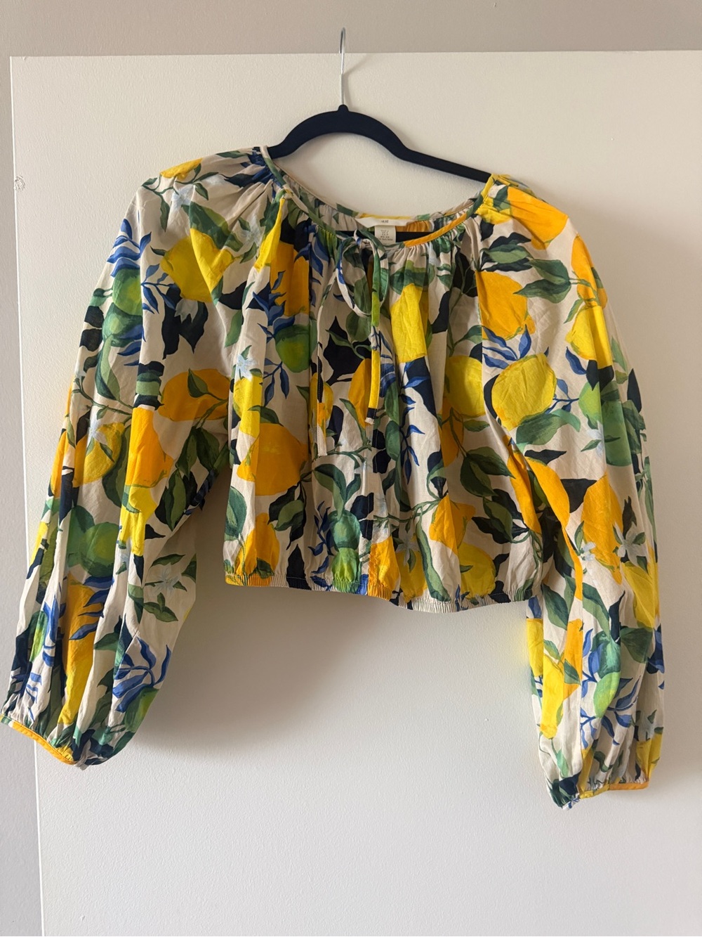 Lemon Print Peasant Top - Yellow & Green perfect for your next trip to Italy
